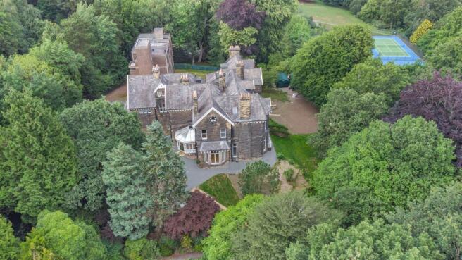 2 bed Flat for sale in leeds