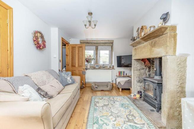 2 bed Cottage for sale Image 3