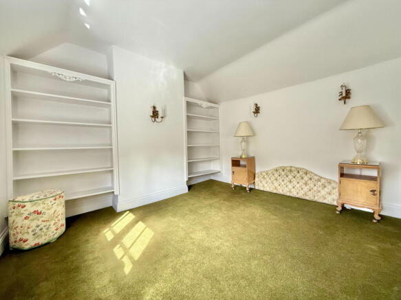 2 bed Cottage for sale Image 11