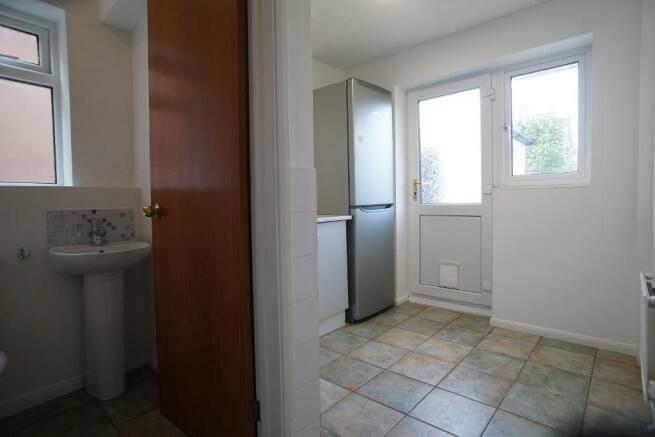 Utility Room & Cloakroom