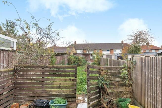 Charlton Road, Harrow, Middx, HA3 photo 4