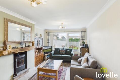 Potterdale Drive, Little Weighton, East Riding of Yorkshire, HU20