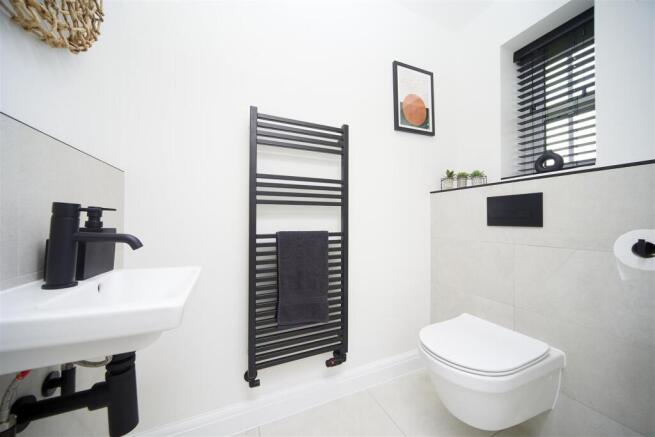 3 bed Detached for sale Image 6