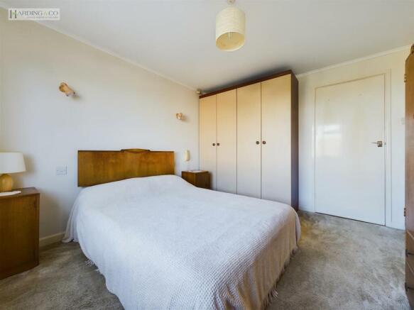 Bedroom 1 ii.jpg