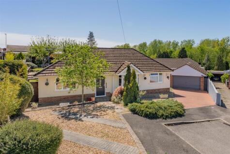 NN16, Dene Close, Kettering