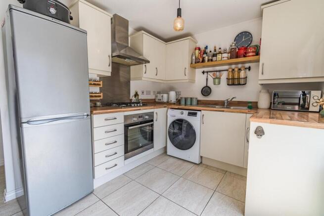 Kitchen / Dining