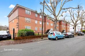 Flat 20, Stephens Lodge, Woodside Lane, North Finchley, London N12 8QH