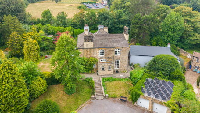 6 bed Detached for sale Image 4