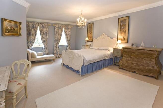 Spacious Bedroom