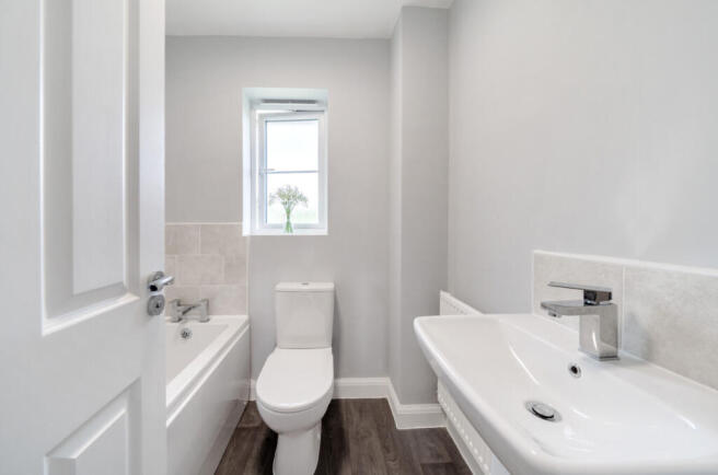 3 bed Semi-Detached for sale Image 10