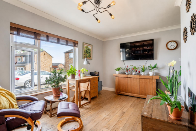 1 bed Apartment for sale Image 2