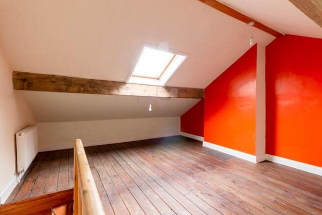 Bedroom 2 (Double)