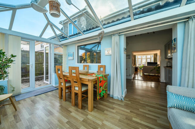 Okus Road, Charlton Kings, Cheltenham photo 4