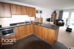 34, The Atrium, Woolsack Way, Godalming GU7 1EN