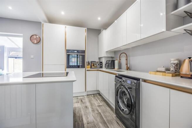 50 Green Lane, Copnor-PorticoMarketing-SoldBy-15.j