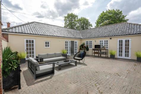 Roydon Road, Diss, IP22