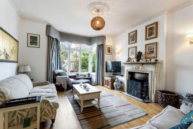 Aldbourne Road, London, W12 photo 4