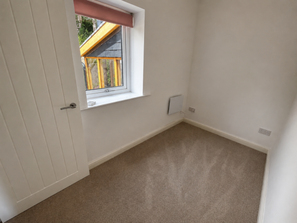 2 bed Cottage for sale Image 7