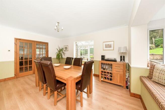 Formal Dining Room.jpg