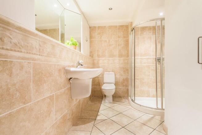 Shower Room And Util