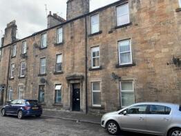 Flat E Second Floor Left, 19, Bruce Street, Stirling FK8 1PD