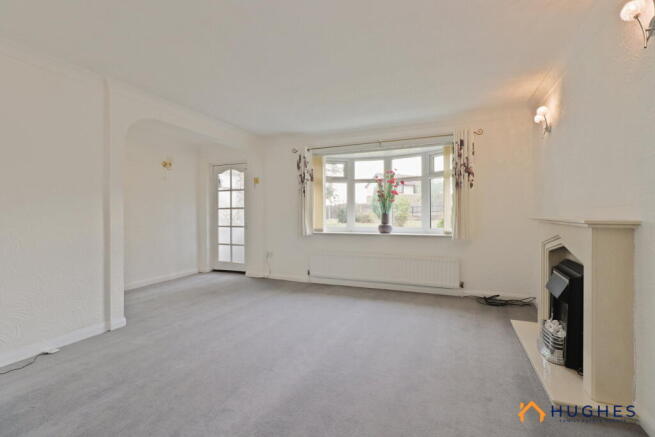 2 bed Semi-Detached Bungalow for sale Image 6