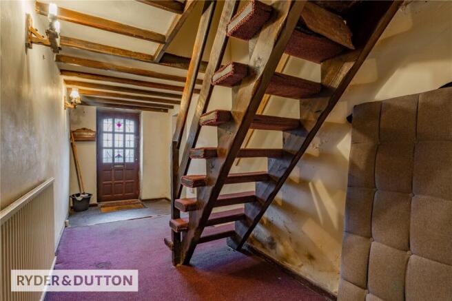 4 bed Detached for sale Image 10