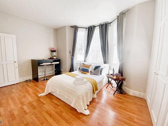 Studio to rent