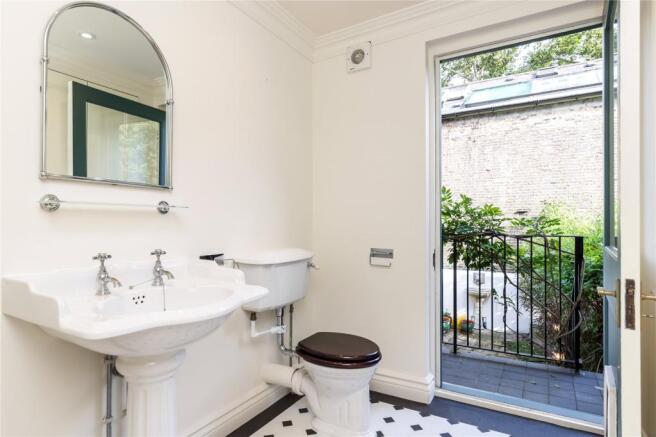 Cloakroom/Utility