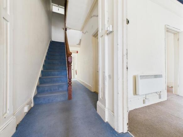 CAM03062G0-PR0177-STILL003