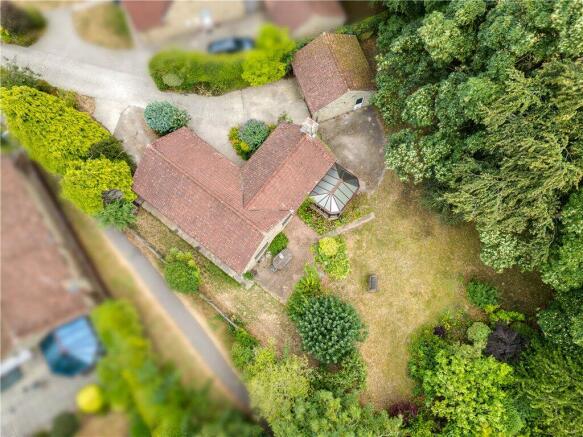 3 bed Bungalow for sale Image 8