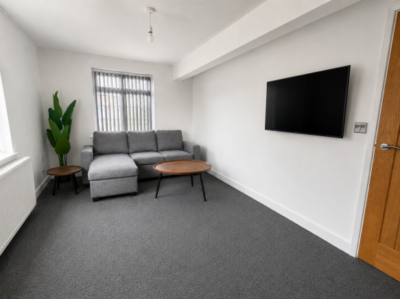 1 bed House Share to rent Image 7