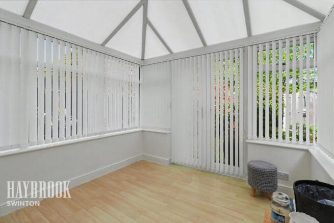 3 bed Detached for sale Image 6