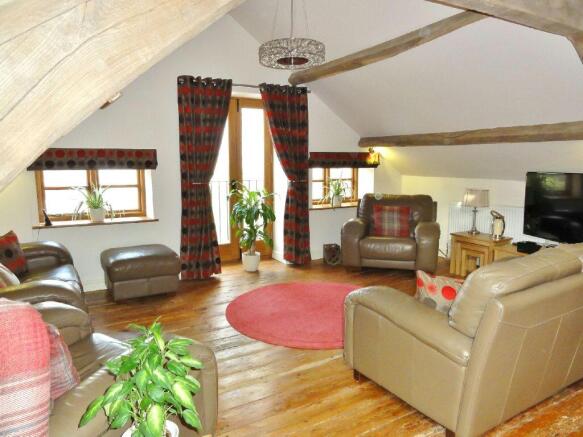 Open Plan Sitting Ro