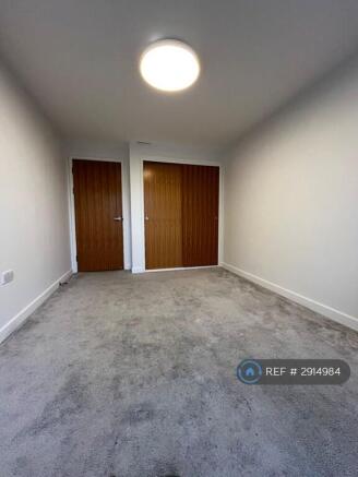 Bedroom 1 (Inbuilt Wardrobes)