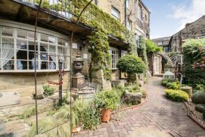 7 9 Baildon Mews, Upper Green, Shipley BD17 7NL