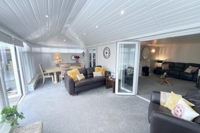 3 bed Detached for sale Image 8