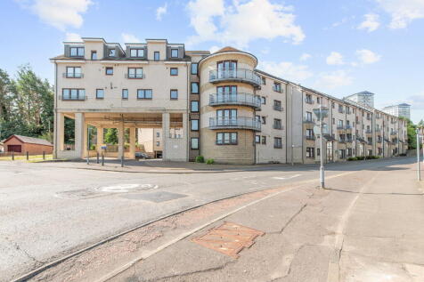 Flat 3 - 2 James Short Park, Falkirk