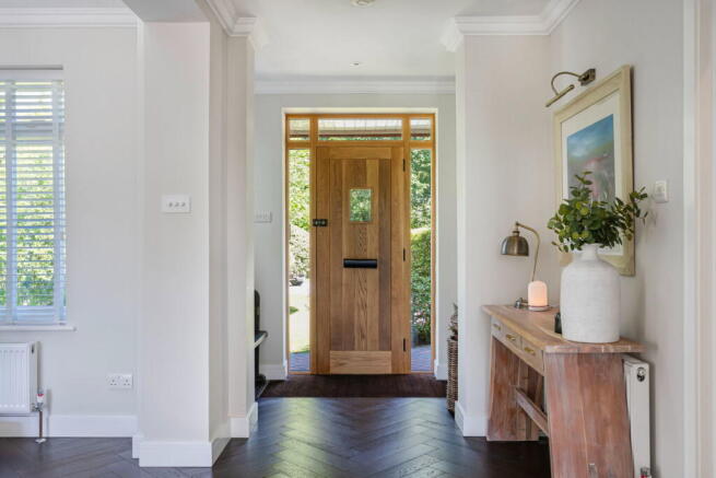 Horsham Road, Cranleigh, GU6 8DY photo 4