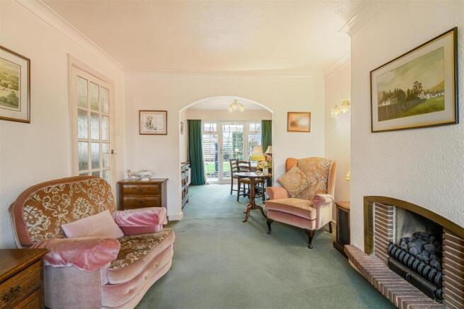 3 bed Semi-Detached for sale Image 4