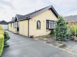 16, Dene Park, Highburton, Huddersfield HD8 0XJ