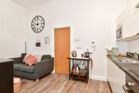 New Road, Rochester, Kent