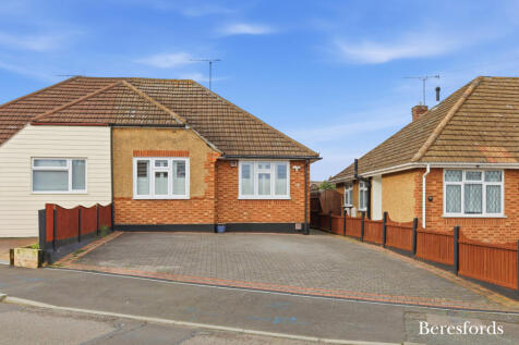Burstead Drive, Billericay, CM11