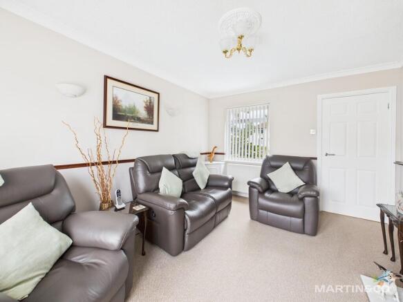 CAM03111G0-PR0366...