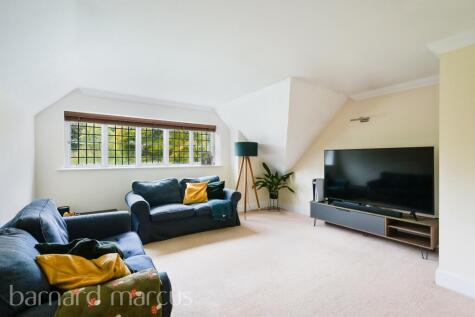 Elizabeth Drive, Banstead