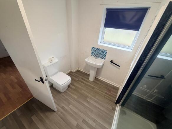 3 bed Semi-Detached for sale Image 11