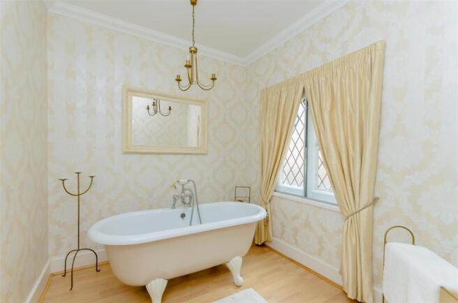8345664-interior37.jpg