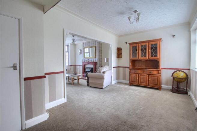 3 bed Terraced for sale Image 4