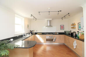 Flat 9, 88, Islingword Road, Brighton BN2 9SJ