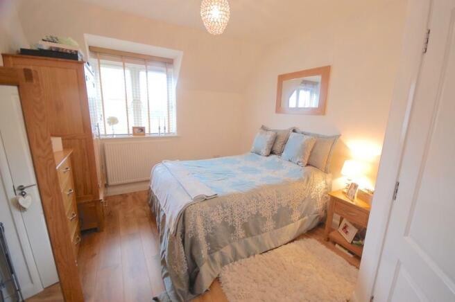 Bedroom 1.JPG